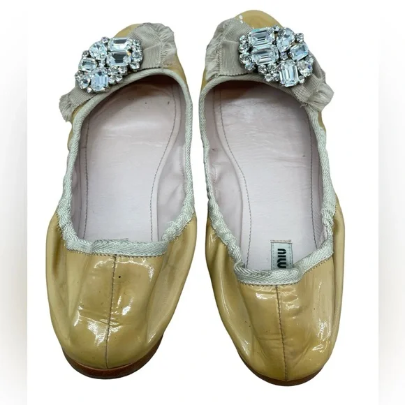 MIU MIU made in Italy 8.5 Preloved - Picture 3 of 4